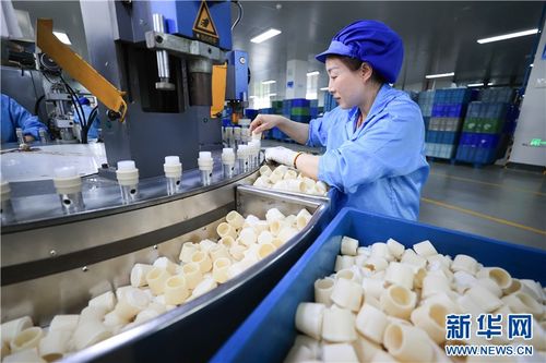 江蘇連云港 小瓶蓋做成大產業